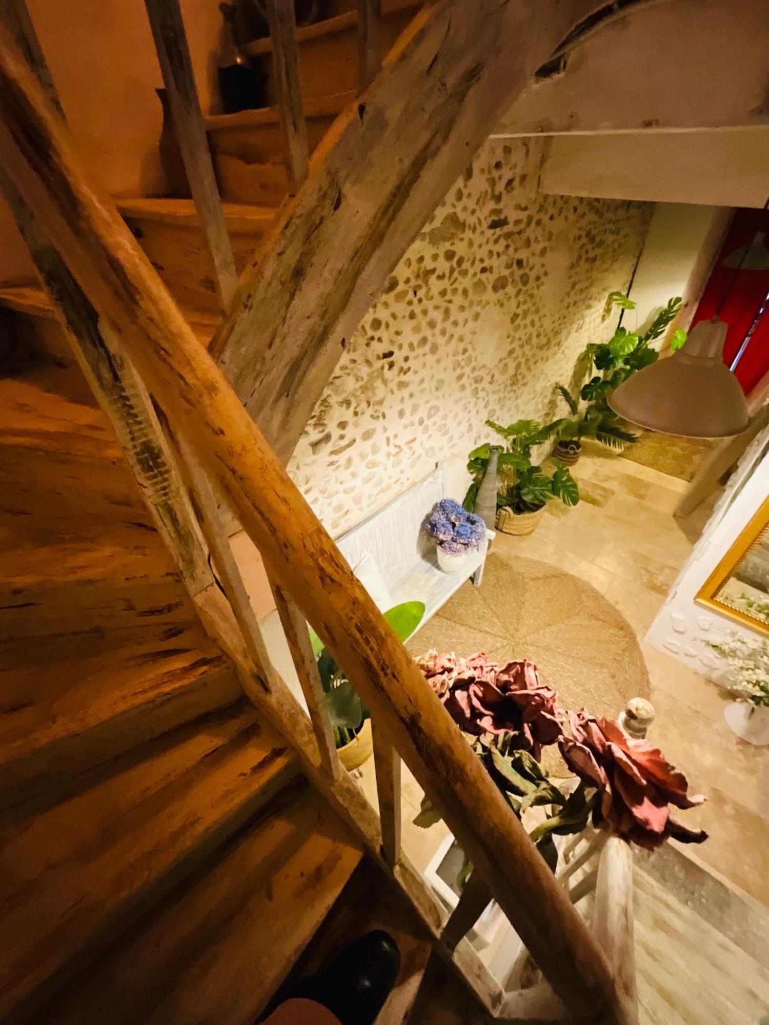 Hote Labyrinthe Lit 180 Cm Salle De Bain, Petit Dej Compris Mirepoix  Exterior foto